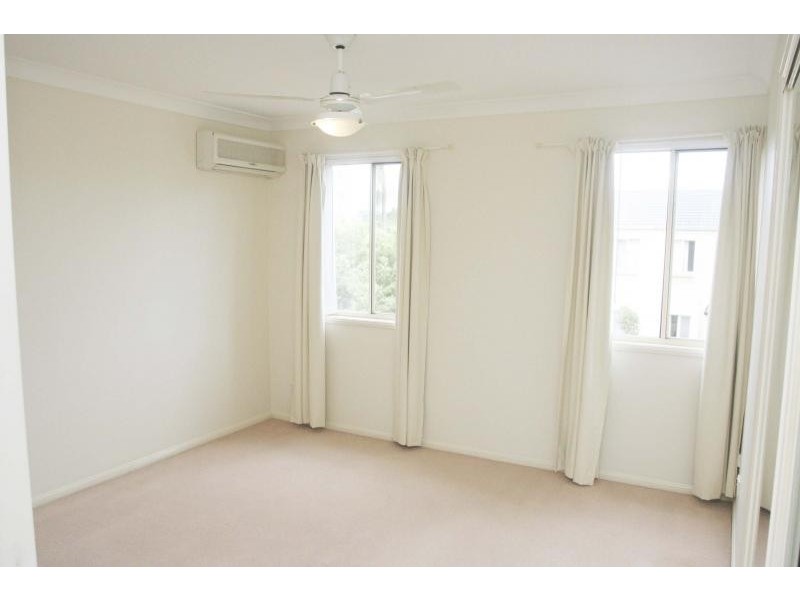 5/10 Chapman Place, Oxley QLD 4075