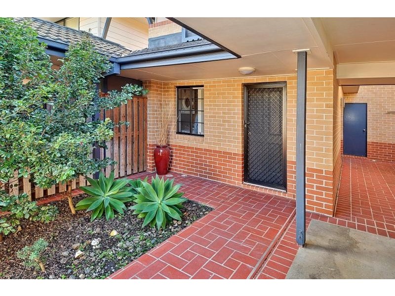 6/2 Springhill Drive, Sippy Downs QLD 4556