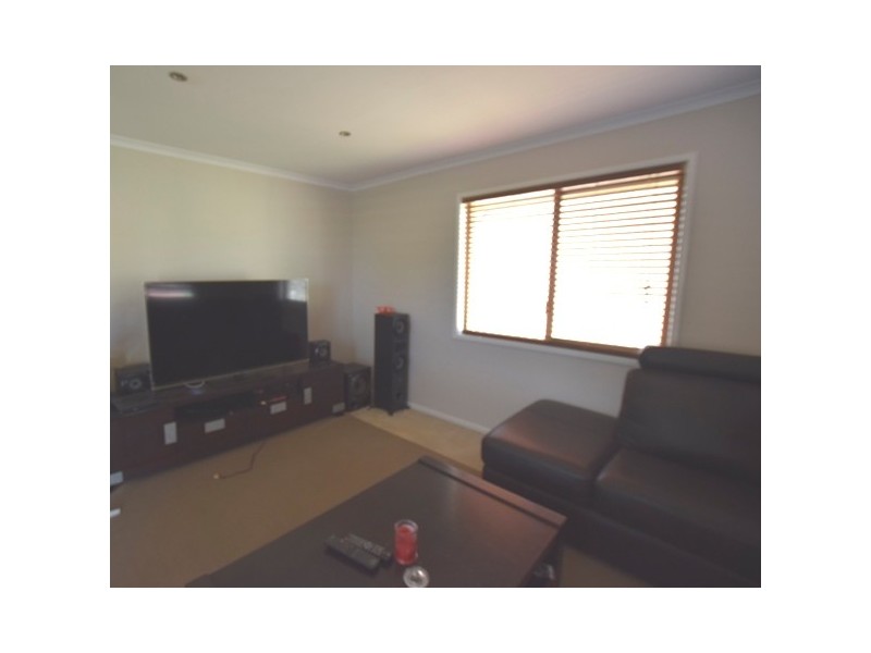 242 BELMONT ROAD, Belmont QLD 4153