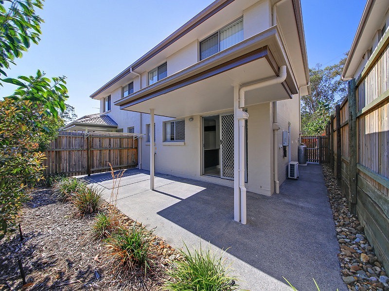 6 Clearwater Street, Bethania QLD 4205