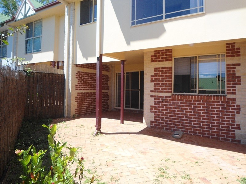 17/19 SELLIN PL, Currumbin Waters QLD 4223