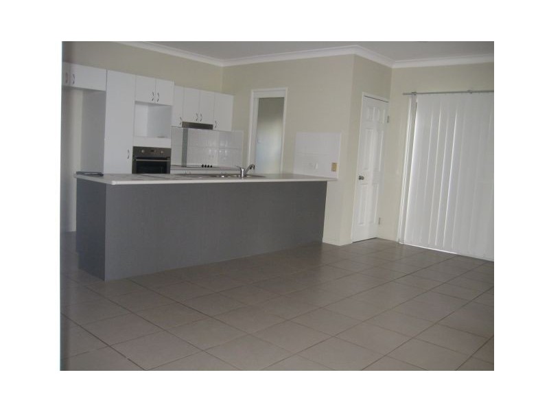 37 Park Lane, Kirwan QLD 4817