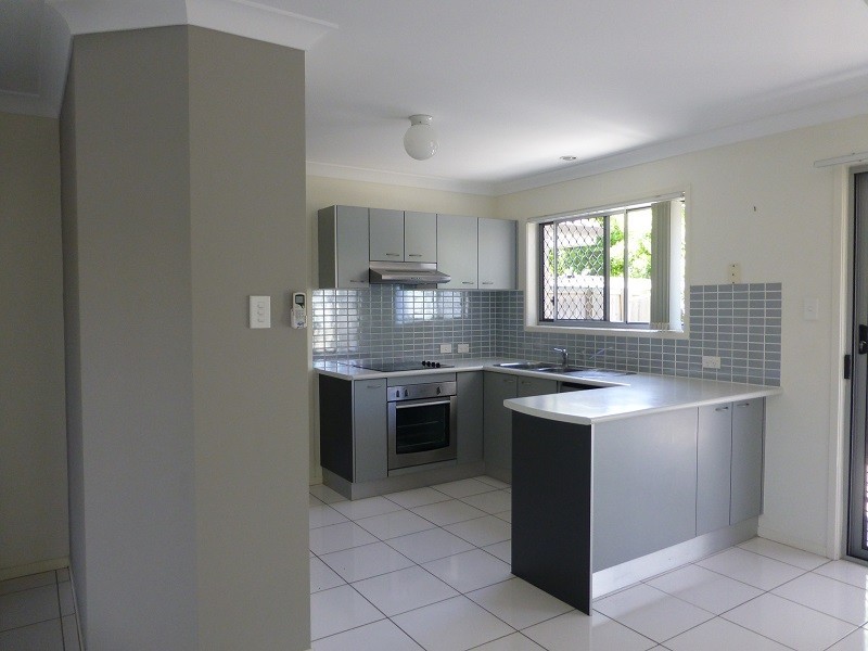 @/30 Carmarthen Circuit, Pacific Pines QLD 4211