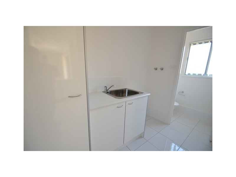 Pacific Pines QLD 4211