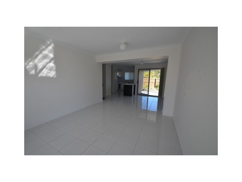 Pacific Pines QLD 4211