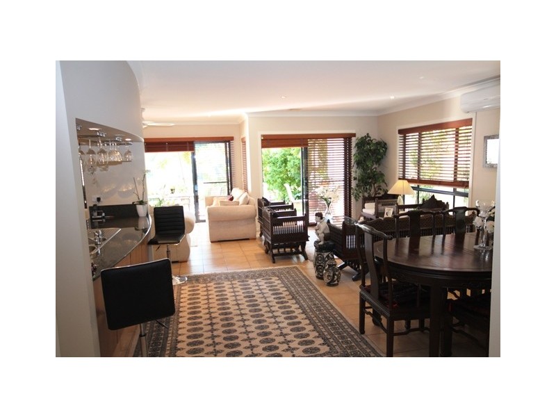 77/117 Palm Meadows Drive, Carrara QLD 4211