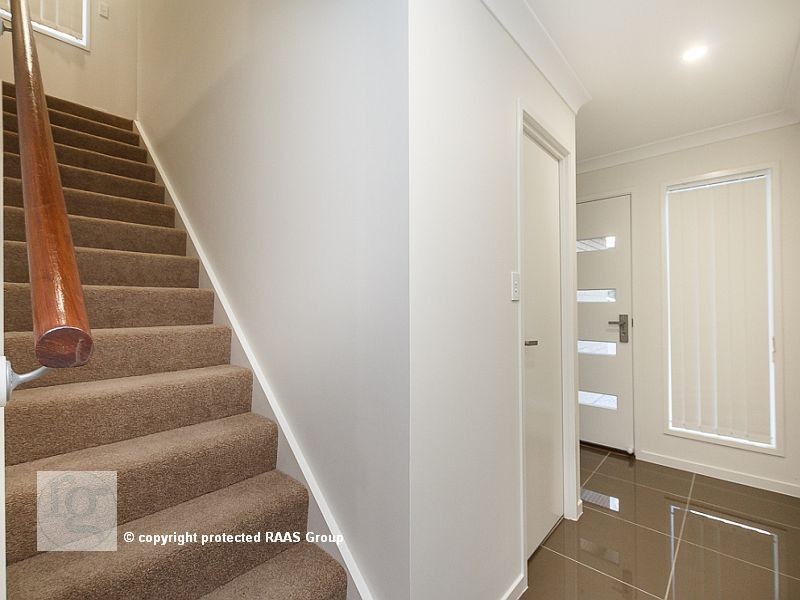 75 Hanover Drive, Pimpama QLD 4209