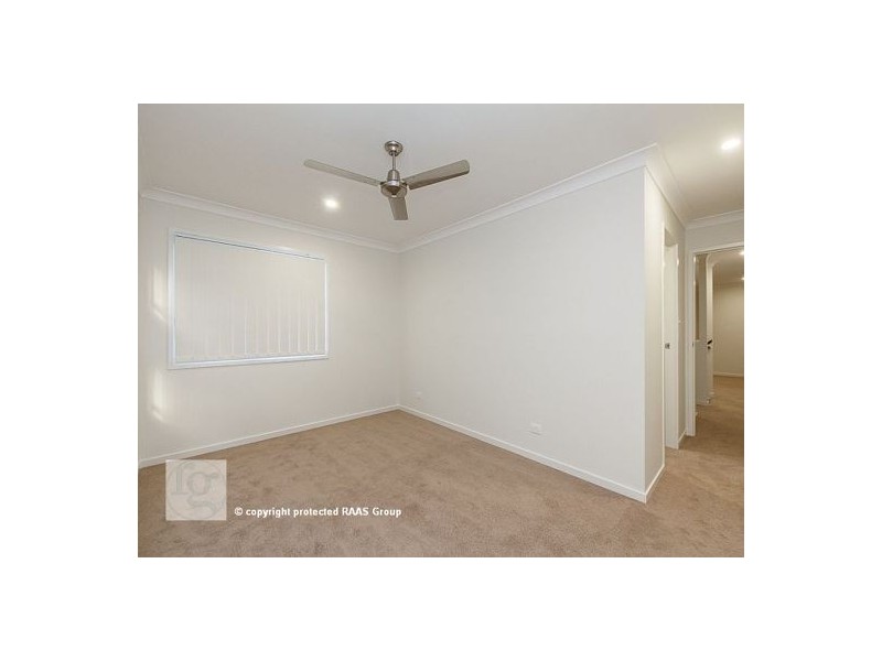 75 Hanover Drive, Pimpama QLD 4209