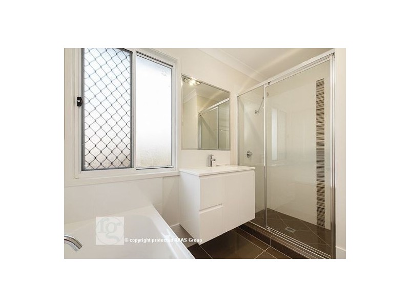 75 Hanover Drive, Pimpama QLD 4209