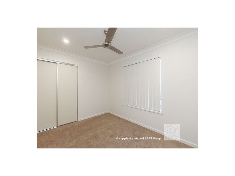 75 Hanover Drive, Pimpama QLD 4209