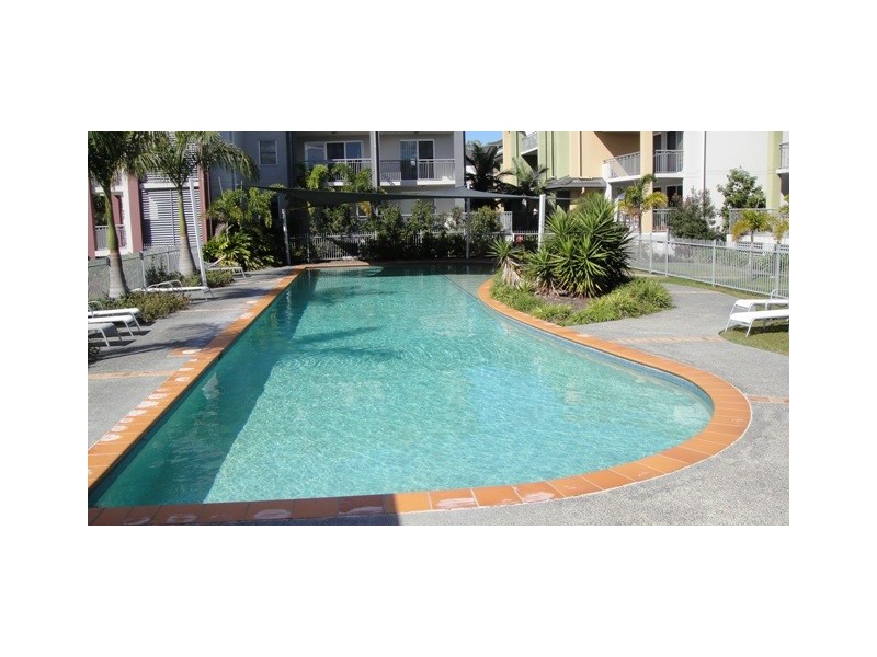 813/33 Clark St, Biggera Waters QLD 4216