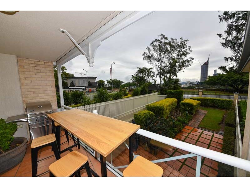 46/236 River Terrace, Kangaroo Point QLD 4169