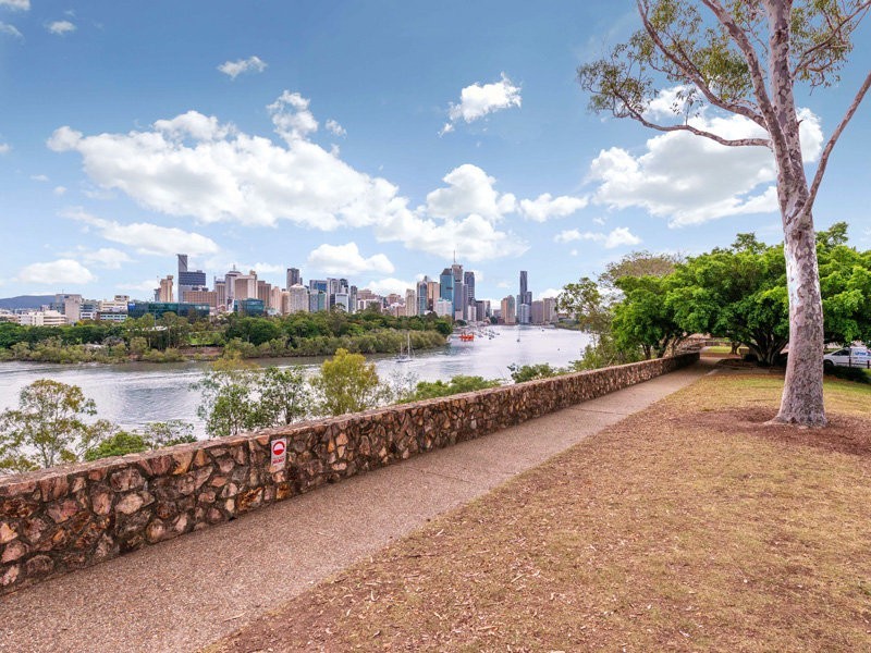 46/236 River Terrace, Kangaroo Point QLD 4169