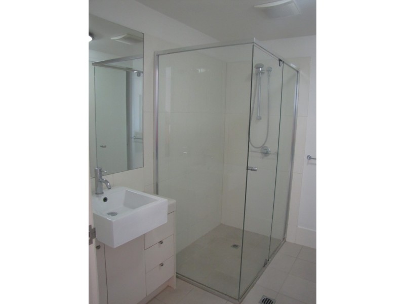 319/23 Playfield Street, Chermside QLD 4032