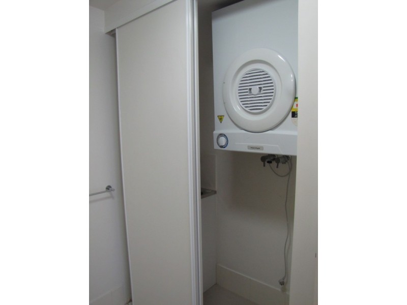 319/23 Playfield Street, Chermside QLD 4032