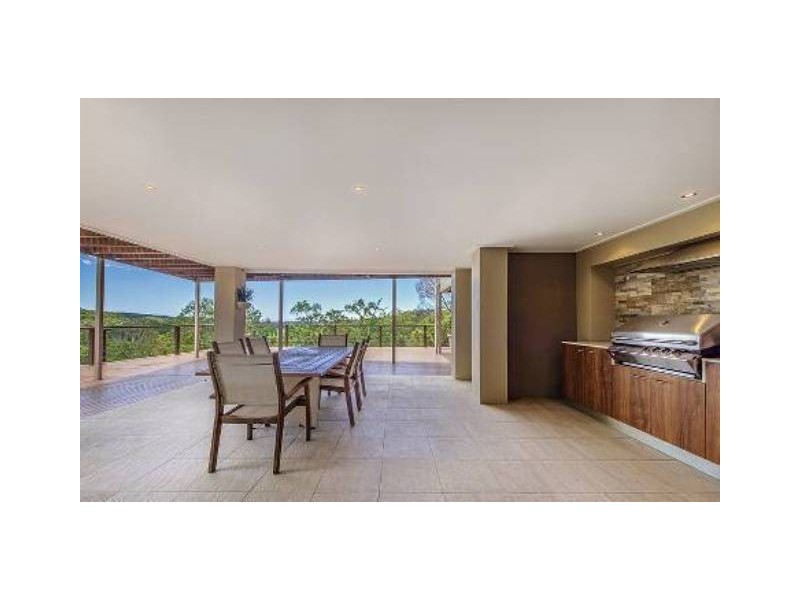 53 Sky Royal Terrace, Burleigh Heads QLD 4220