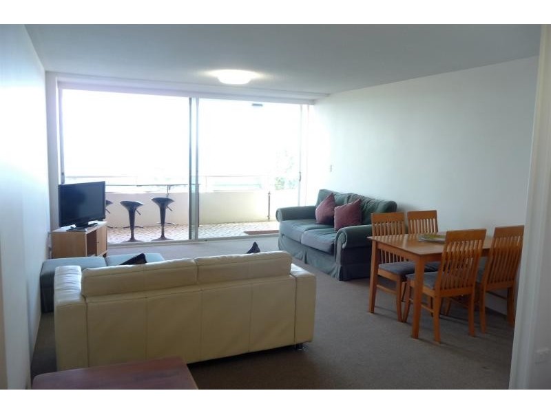 23/12 Goodwin Terrace, Burleigh Heads QLD 4220