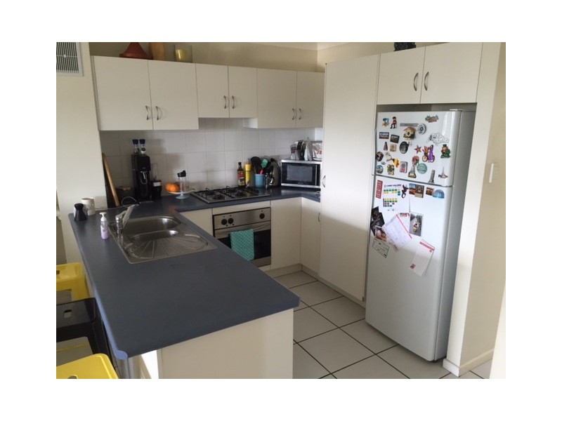 06/34 Bundock St, Townsville City QLD 4810