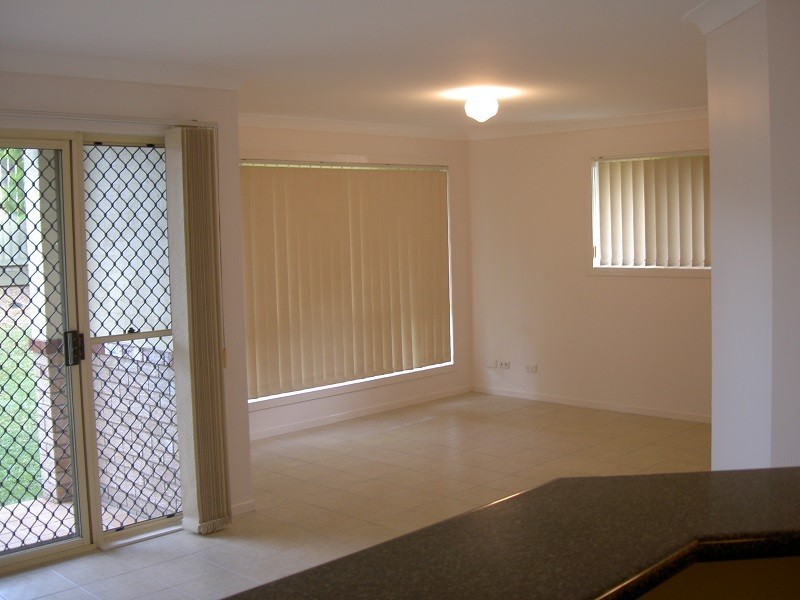 56 Wright Street, Carindale QLD 4152