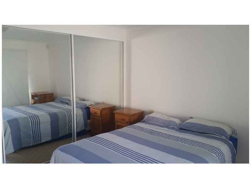 7/100 Cotlew St East, Southport QLD 4215