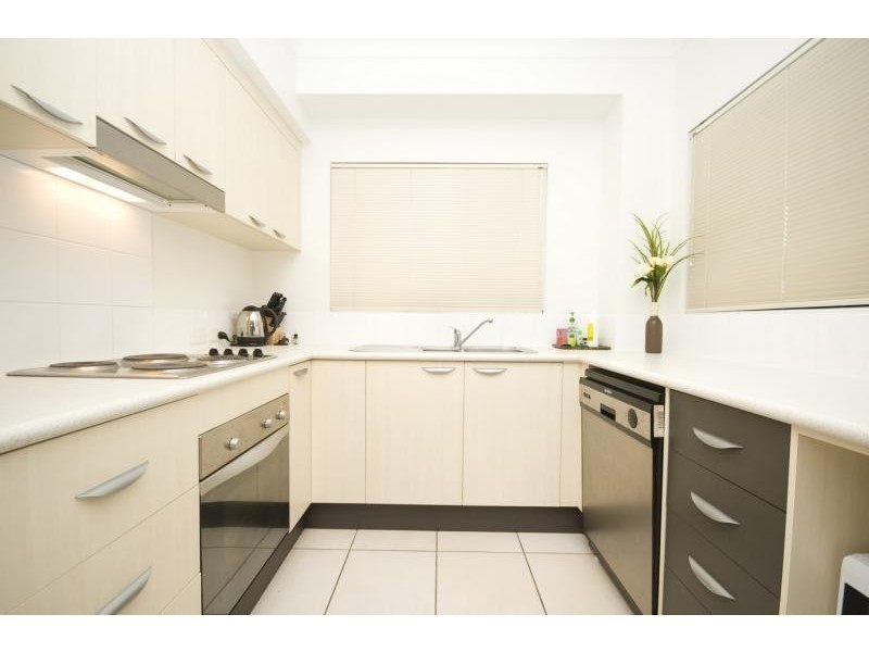 21/44 Pease street, Manoora QLD 4870