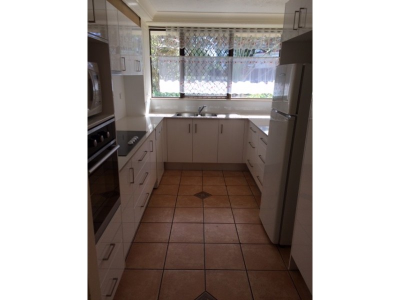 104/5 Enderley Ave, Surfers Paradise QLD 4217