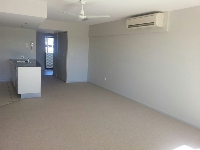 66/10 Grand Parade, Kawana Island QLD 4575