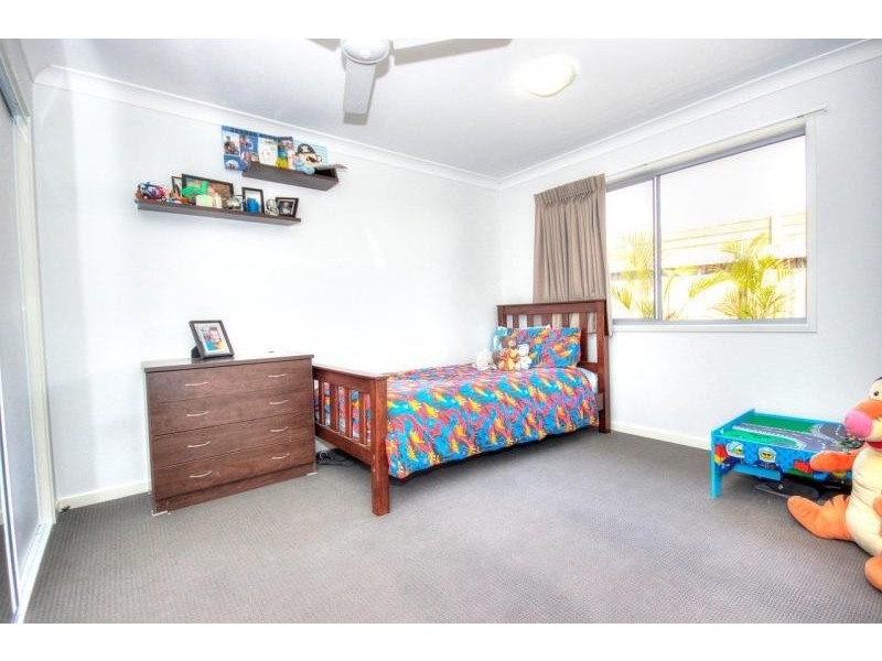 21 Riverstone Cresent, Little Mountain QLD 4551