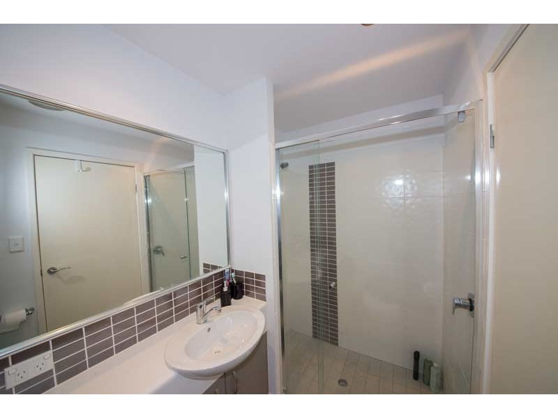 2/15 Catalina Drive, Mudjimba QLD 4564