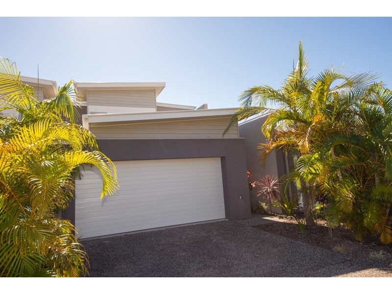 2/15 Catalina Drive, Mudjimba QLD 4564