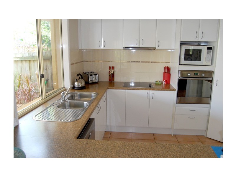 3/9 Alexandrina Drive, Varsity Lakes QLD 4227