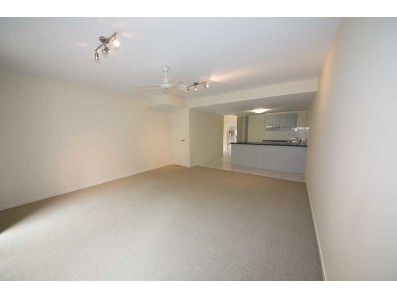 70 Netherton Street, Nambour QLD 4560