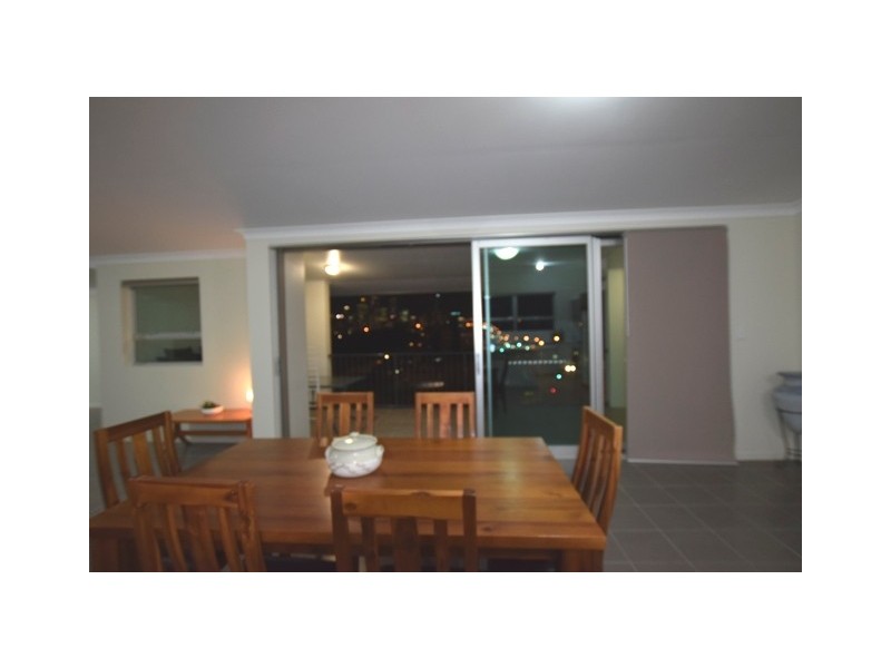 9/803 MAINS STREET, Kangaroo Point QLD 4169