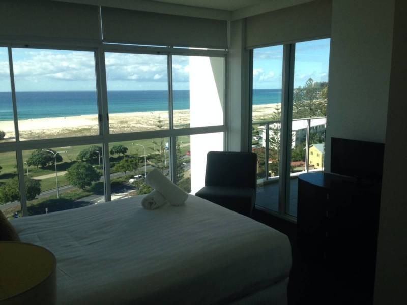 605/2 Creek Street, Kirra QLD 4225