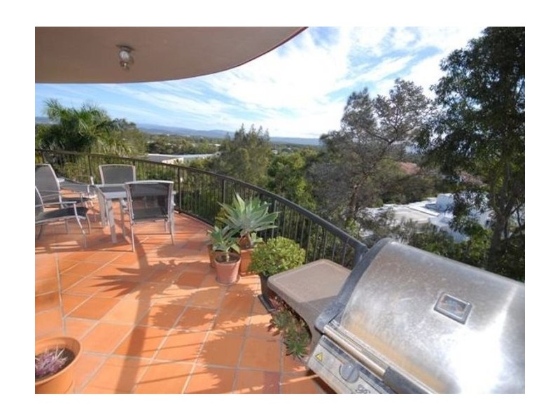 A15/1 Great Hall Dve, Nobby Beach QLD 4218