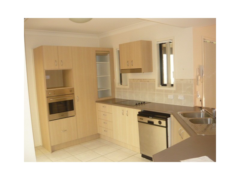 35/2 Springhill Drive, Sippy Downs QLD 4556