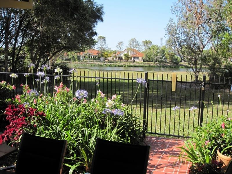 35/2 Springhill Drive, Sippy Downs QLD 4556