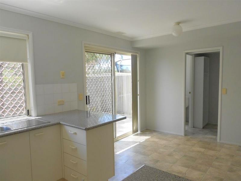 11 Rebecca Way, Slacks Creek QLD 4127