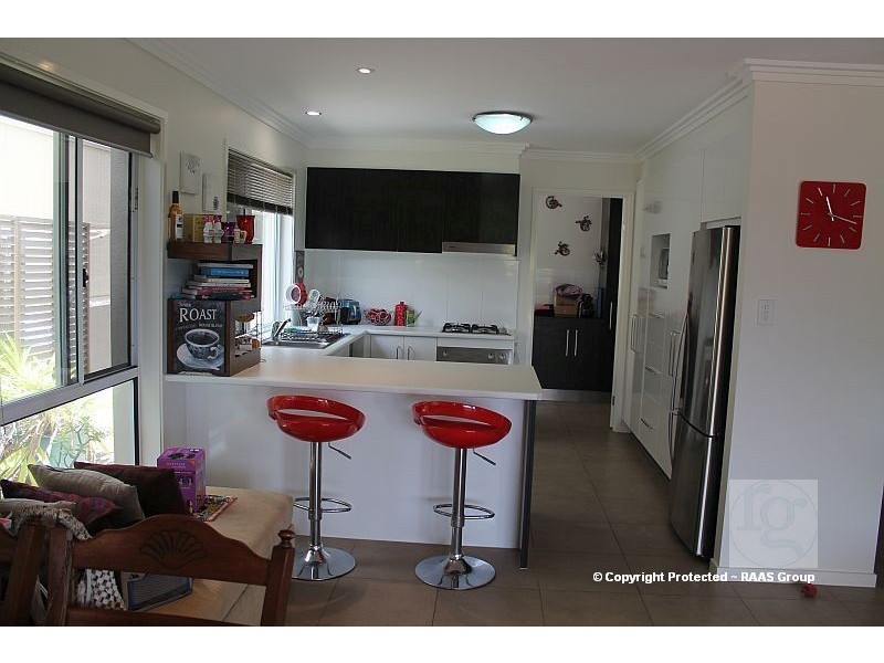 2 Rosabrook Crescent, Ormeau QLD 4208