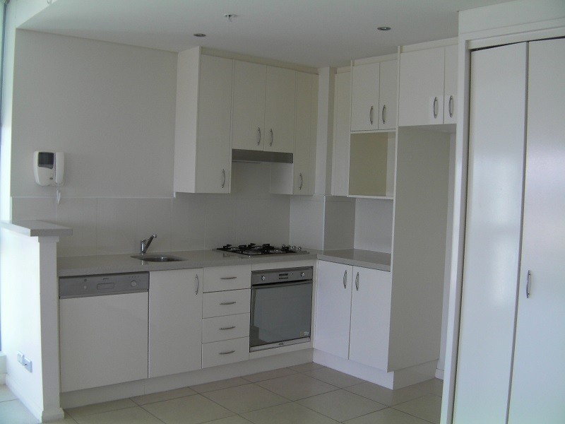 3/1 Como Crescent, Southport QLD 4215