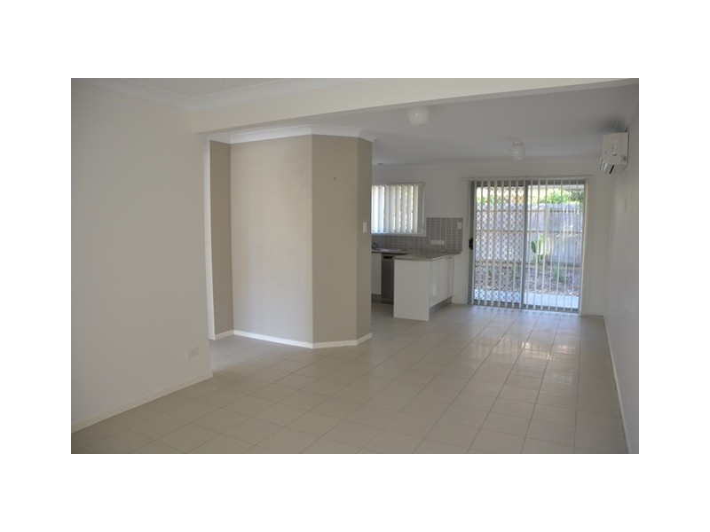 Pacific Pines QLD 4211