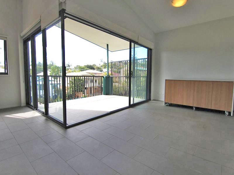 11/2-4 Garden Tce, Newmarket QLD 4051