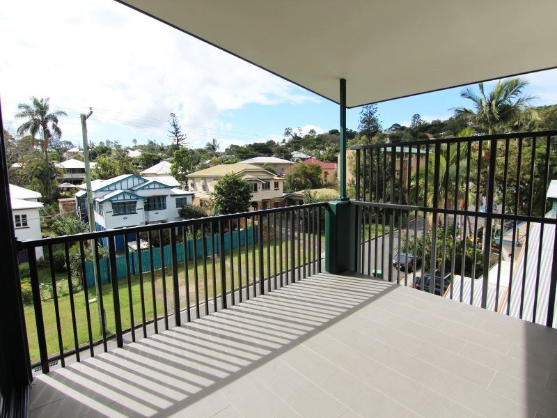 11/2-4 Garden Tce, Newmarket QLD 4051