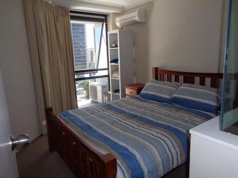 805/70 REMEMBRANCE DVE, Surfers Paradise QLD 4217
