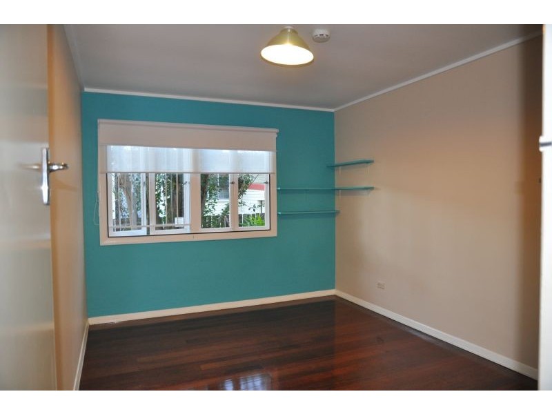 18 Tarrawonga St, Sunnybank QLD 4109