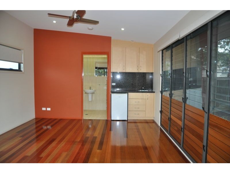 18 Tarrawonga St, Sunnybank QLD 4109