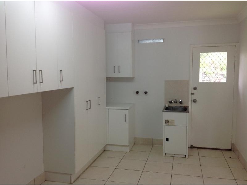 8/51 Cottesloe Drive, Robina QLD 4226