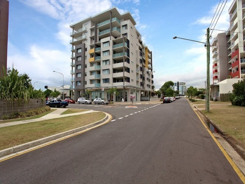 855/23 Playfield Street, Chermside QLD 4032