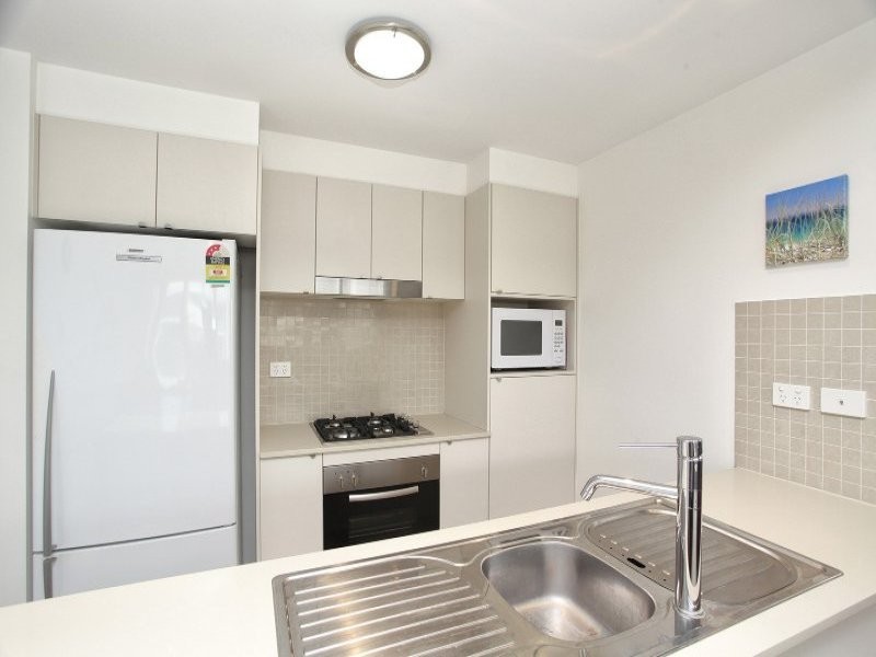 855/23 Playfield Street, Chermside QLD 4032