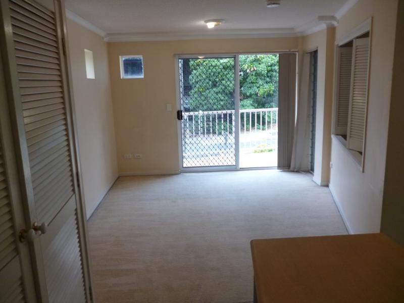 43/38 Lissner Street, Toowong QLD 4066